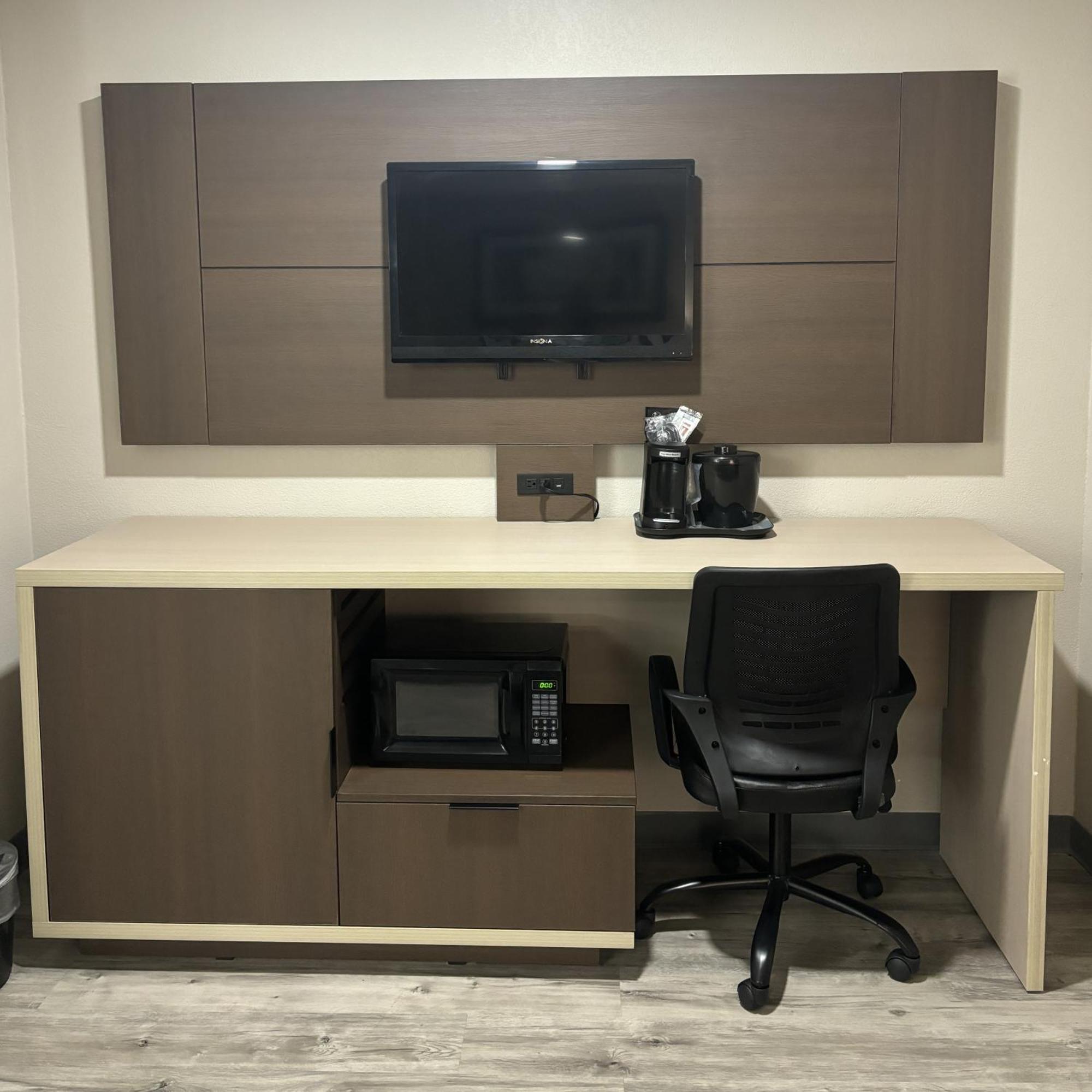 Quality Inn & Suites At Airport Blvd I-65 Mobile Zewnętrze zdjęcie