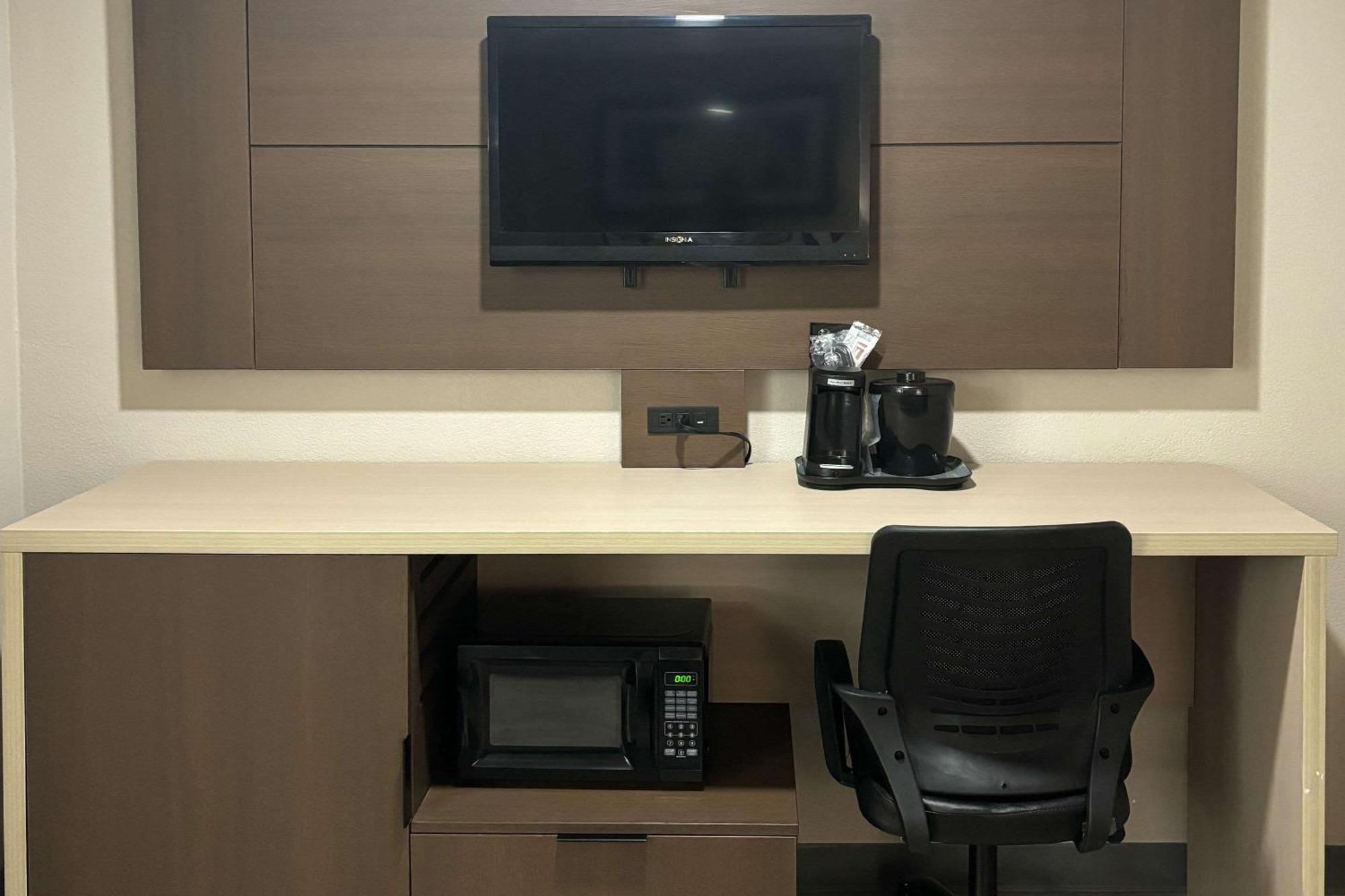 Quality Inn & Suites At Airport Blvd I-65 Mobile Zewnętrze zdjęcie