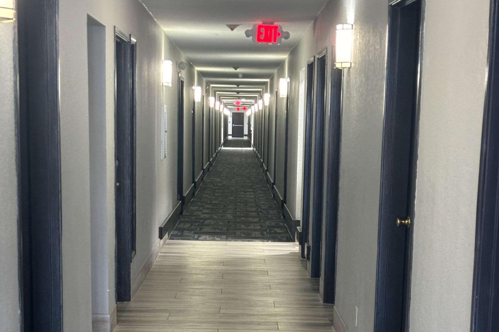 Quality Inn & Suites At Airport Blvd I-65 Mobile Zewnętrze zdjęcie